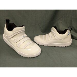 Jordan 11 Retro Little Flex (PS) Sneakers Size 1.5Y BRAND NEW NO BOX